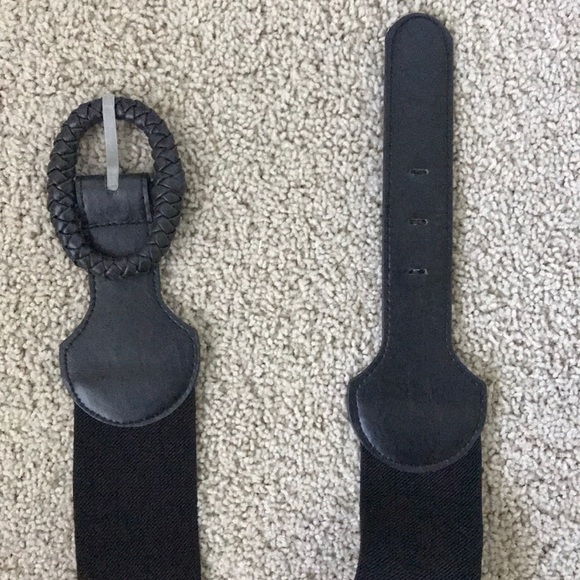 NORDSTROM Black Leather and Elastic Belt - Picture 3 of 3